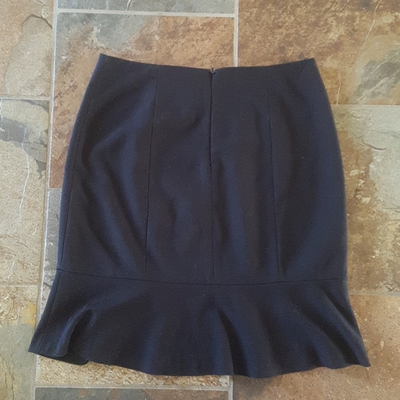 Skirt - Picture 2 of 3
